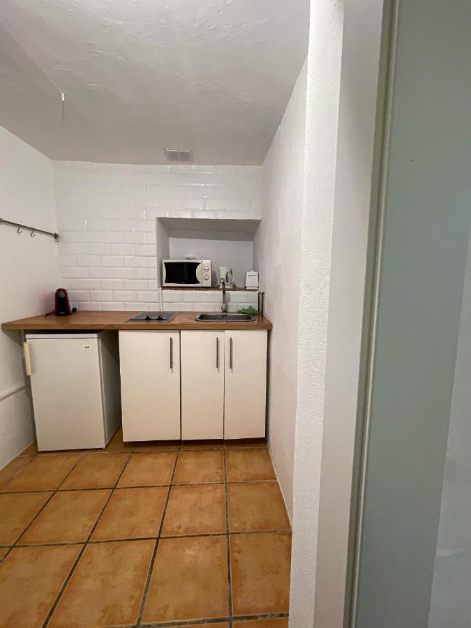 Centrico Apartamento Junto Al Cervantes Малага Екстериор снимка